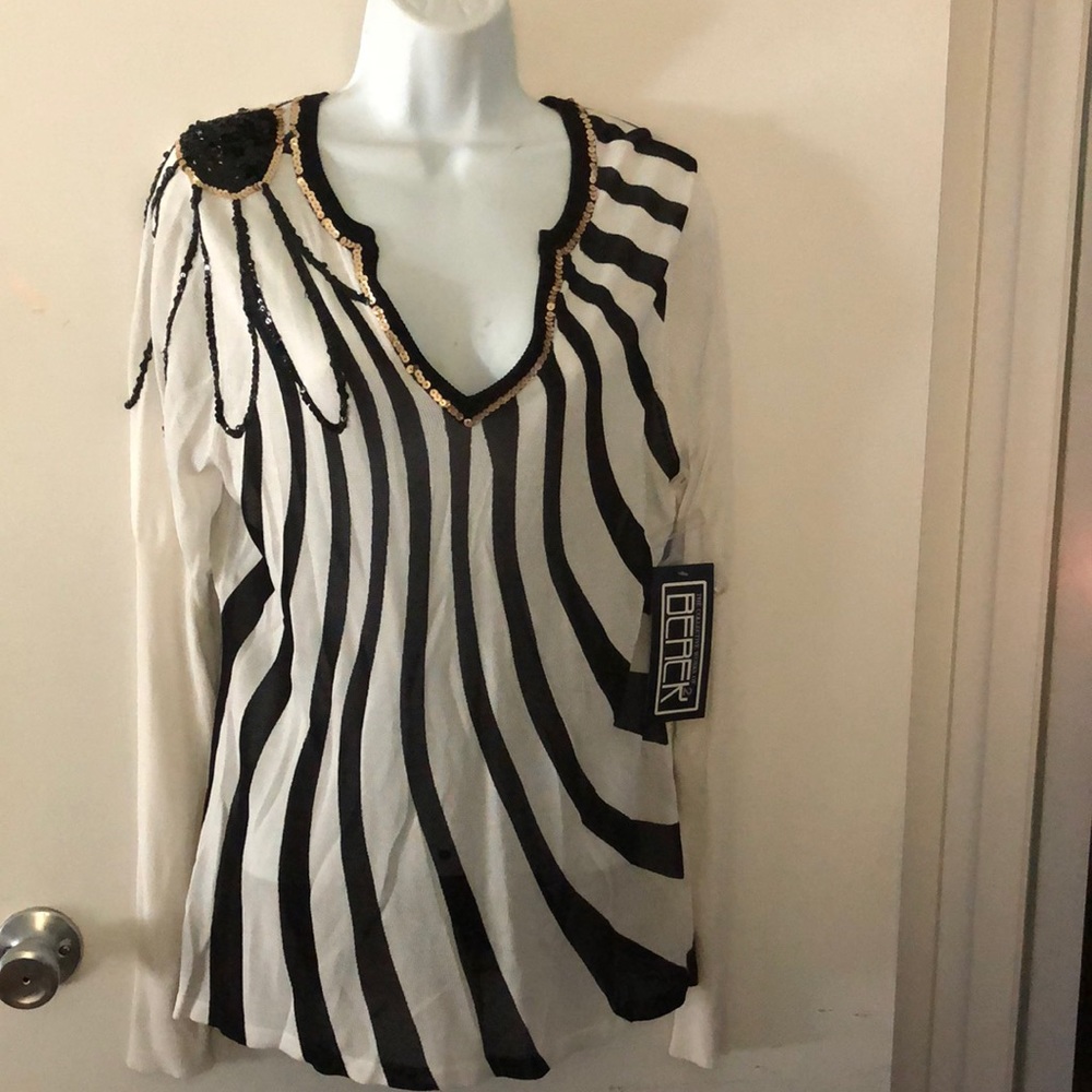 Designer top